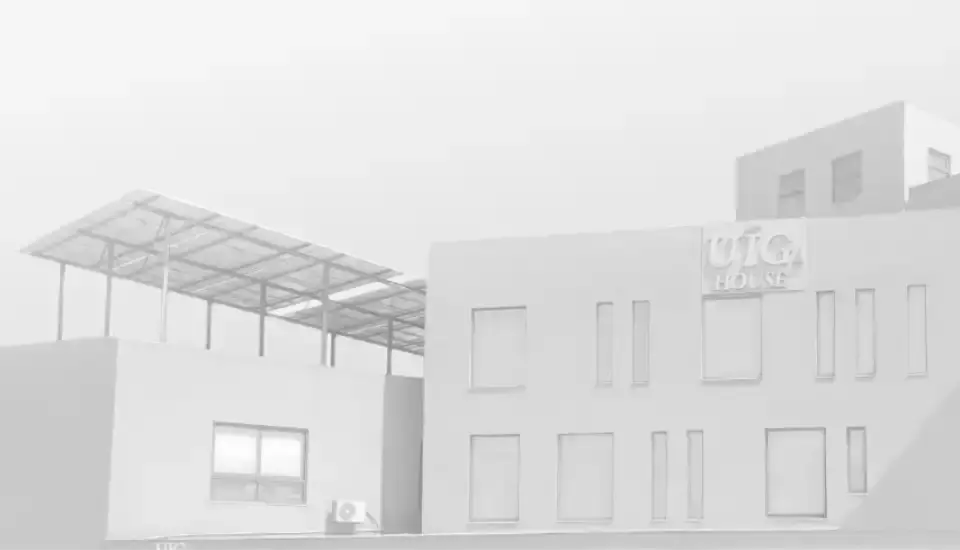 UIC-HOUSE